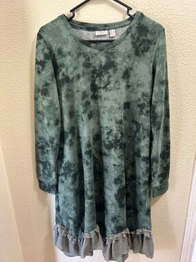 LOGO by Lori Goldstein Olive Green Tie-Dye Ruffle-Hem Tunic